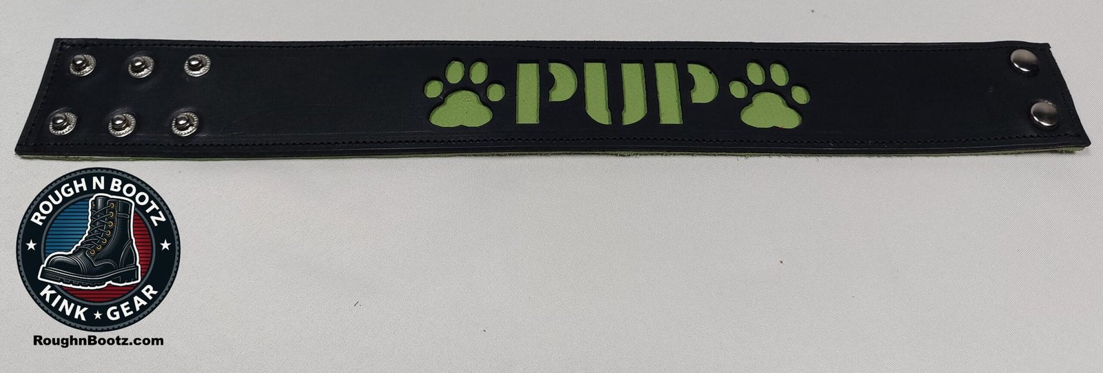 Green Pup Armband