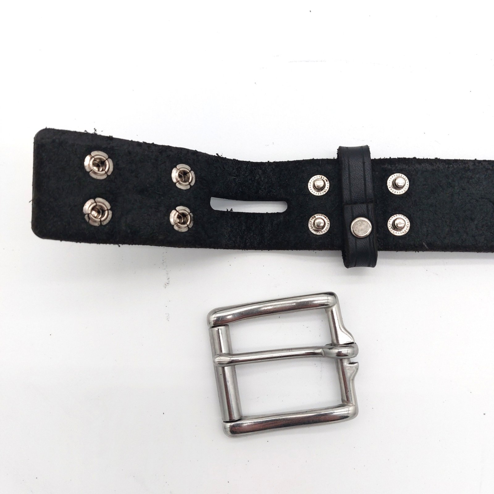 Disassembled view of Small Snaps