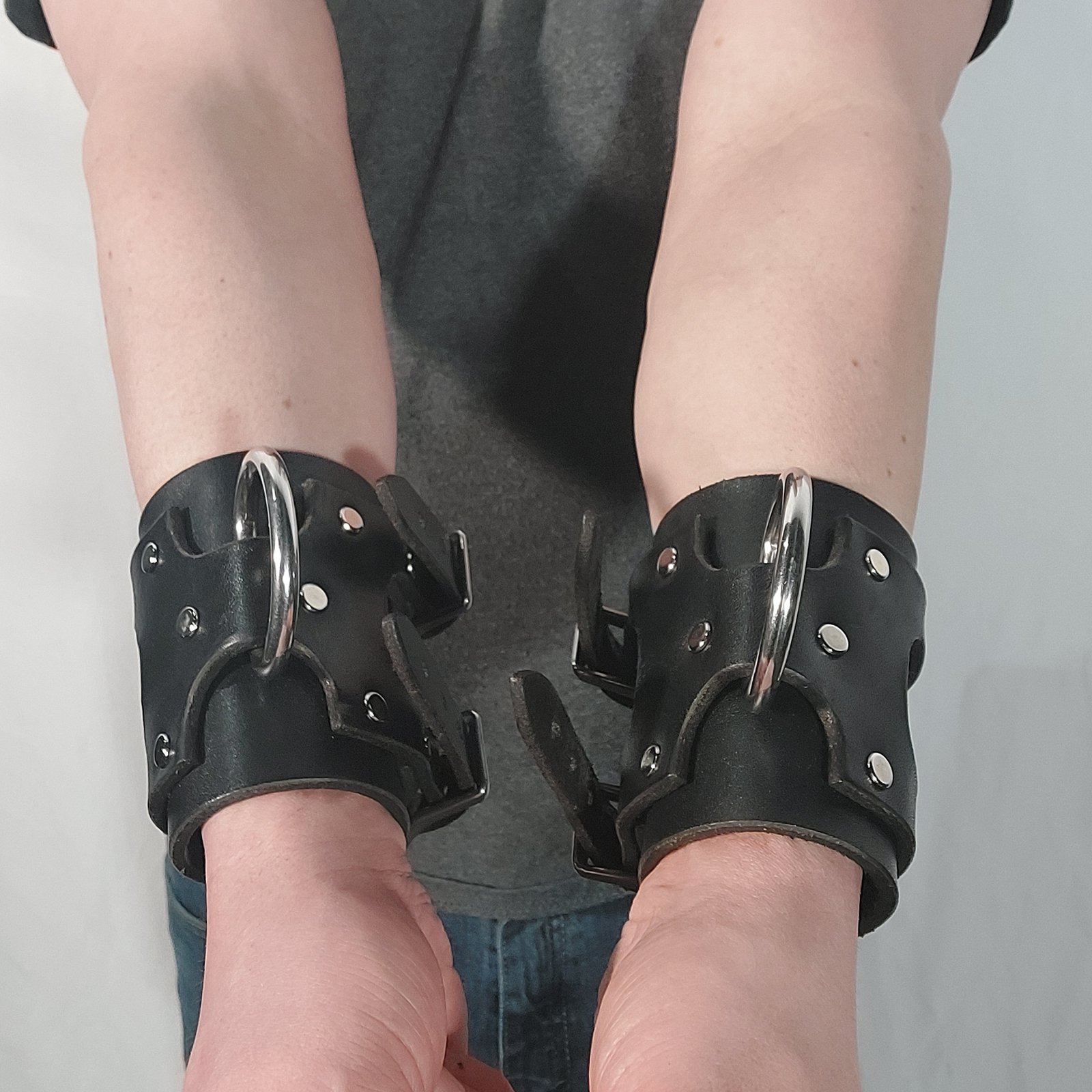Gauntlet Cuff being worn