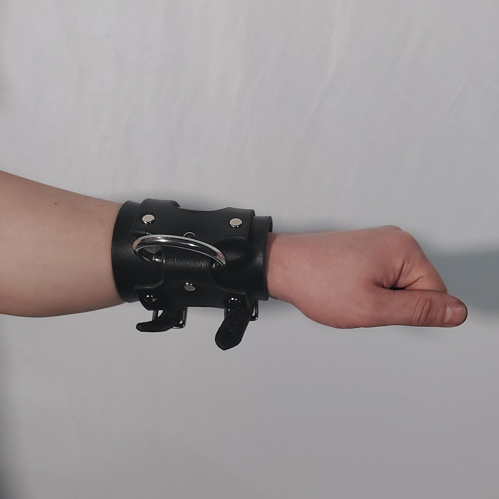 Gauntlet Cuff being worn